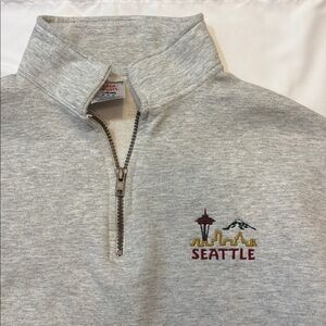 Vintage Seattle Tourist Embroidered Thick Quarter Zip Pullover Sweatshirt